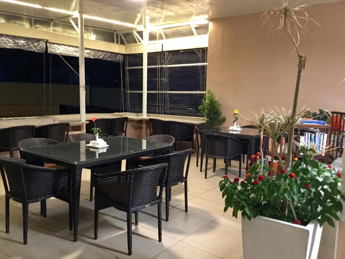 Sai Towers Hotel Путапарти Екстериор снимка